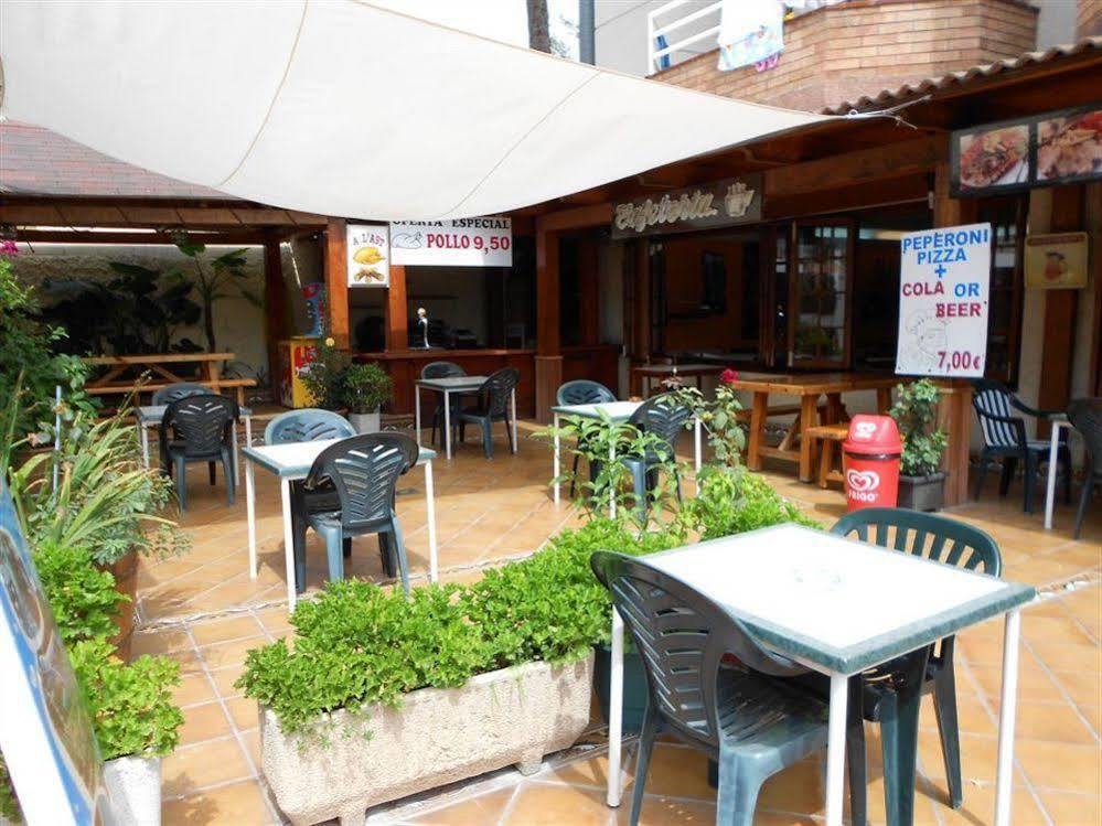 Apartamentos Eva Costa Brava Екстер'єр фото