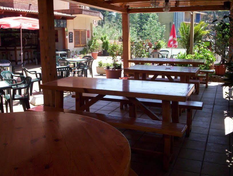 Apartamentos Eva Costa Brava Екстер'єр фото